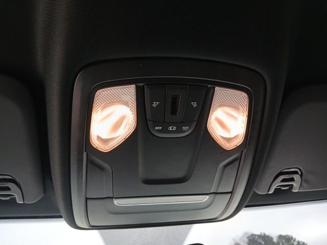 Used 2021 RAM 3500 Tradesman w/ Chrome Appearance Group image 33