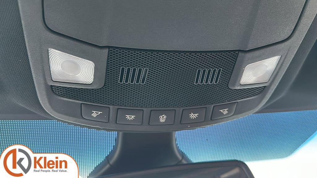 Used 2024 Ford Edge Titanium w/ Titanium Elite Package image 25