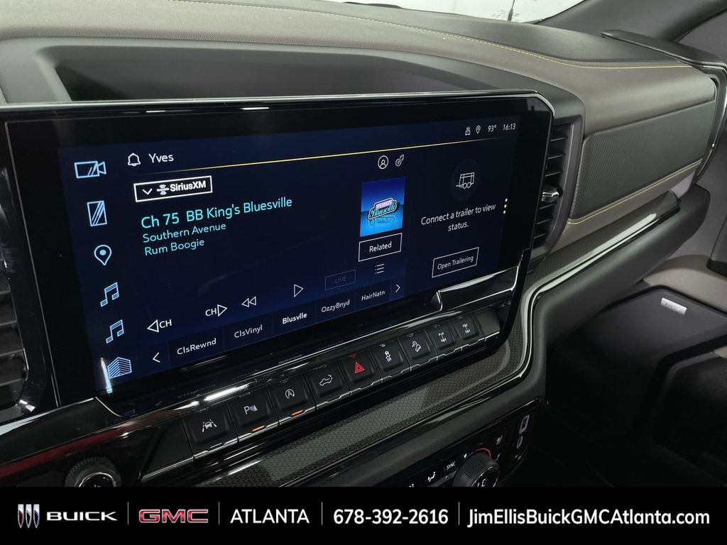 Used 2024 Chevrolet Silverado 1500 ZR2 image 14