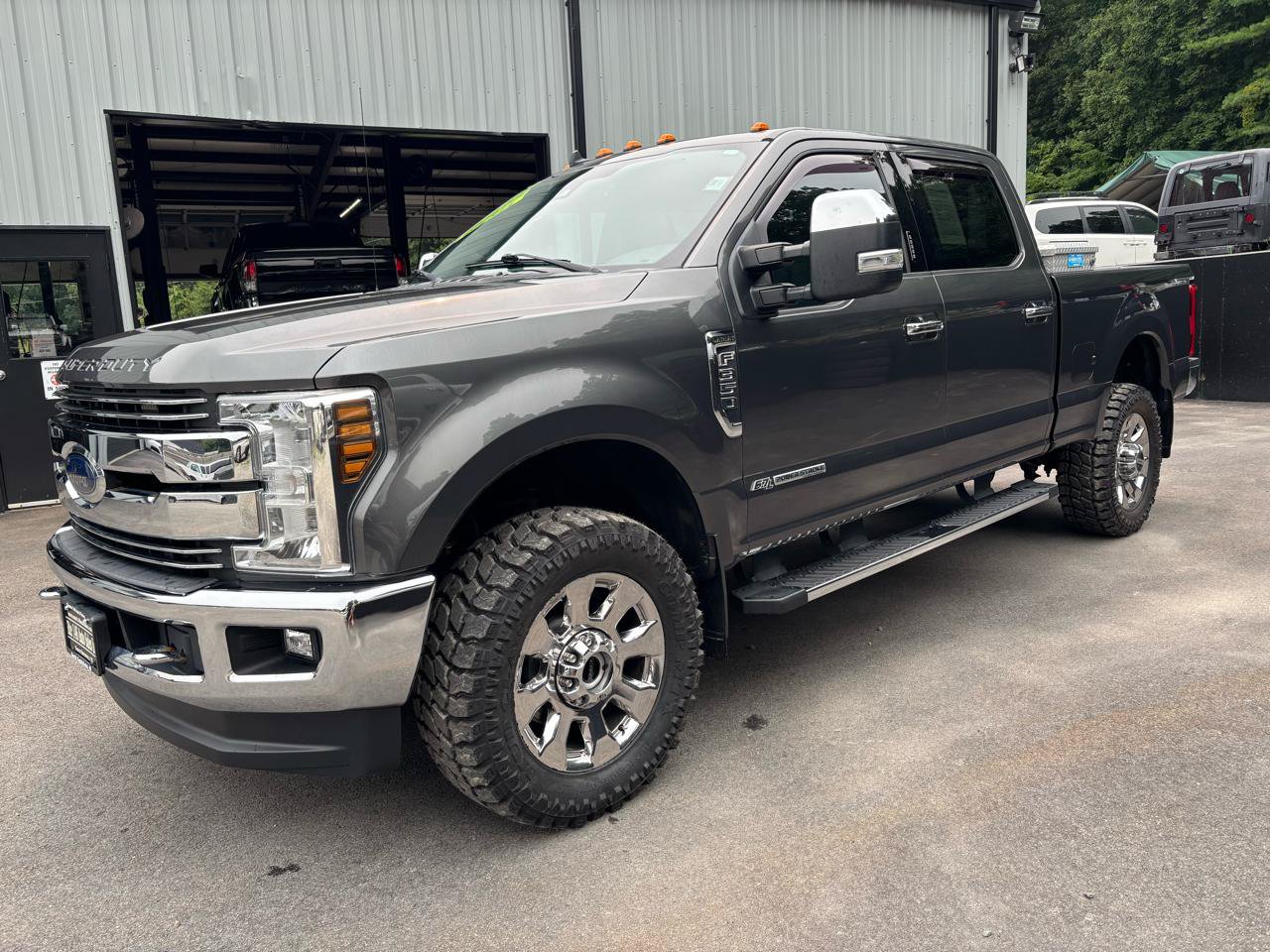 Used 2019 Ford F350 Lariat w/ Lariat Ultimate Package AWD/4WD image 5