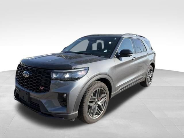 Certified 2025 Ford Explorer ST w/ Sun And Sound Package AWD/4WD image 4