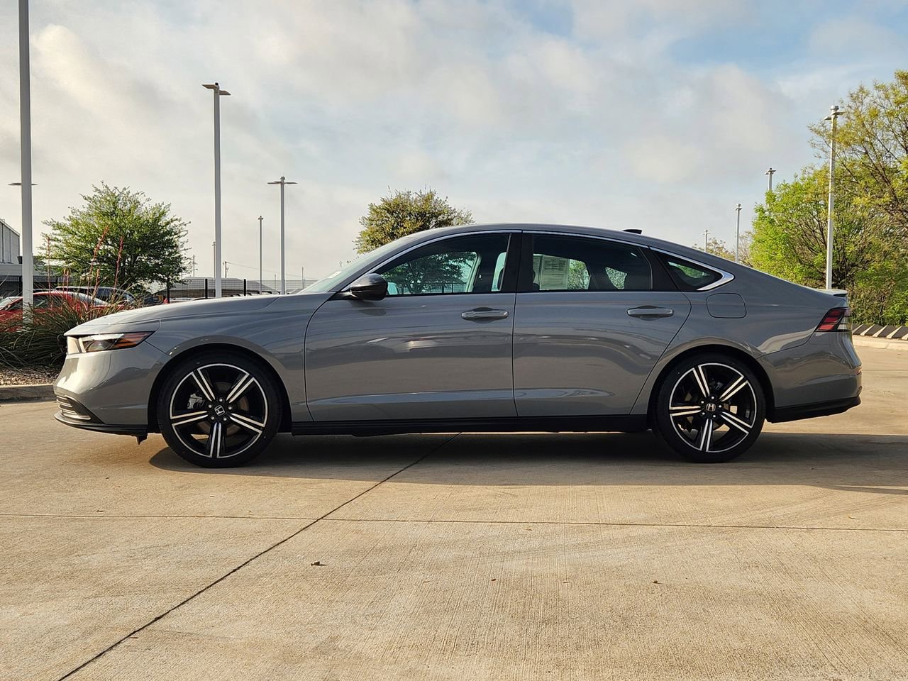 Used 2024 Honda Accord Sport image 4