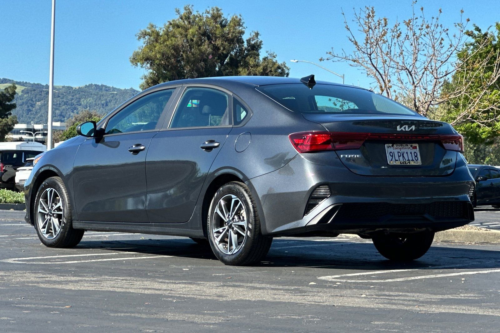 Certified 2024 Kia Forte LXS w/ LXS Technology Package image 7