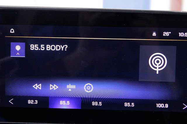 Used 2024 Chevrolet Trax ACTIV image 30