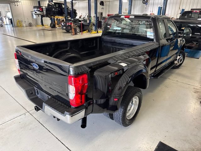 Used 2022 Ford F350 XL w/ Power Equipment Group AWD/4WD image 16