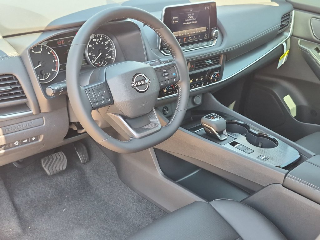 New 2026 Nissan Rogue Dark Armor FWD image 13
