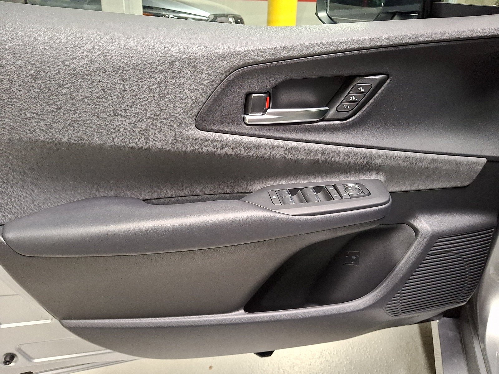 New 2027 Toyota Prius Limited w/ Limited Premium Package FWD image 8