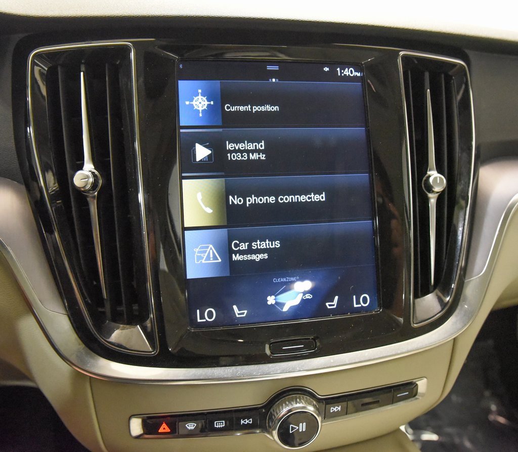 Used 2020 Volvo S60 T6 Momentum w/ Protection Package Premier image 7