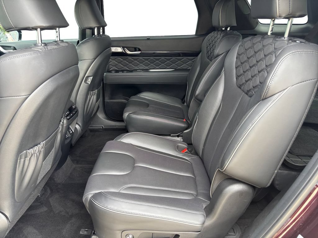 Used 2022 Hyundai Palisade Calligraphy w/ Cargo Package AWD/4WD image 14