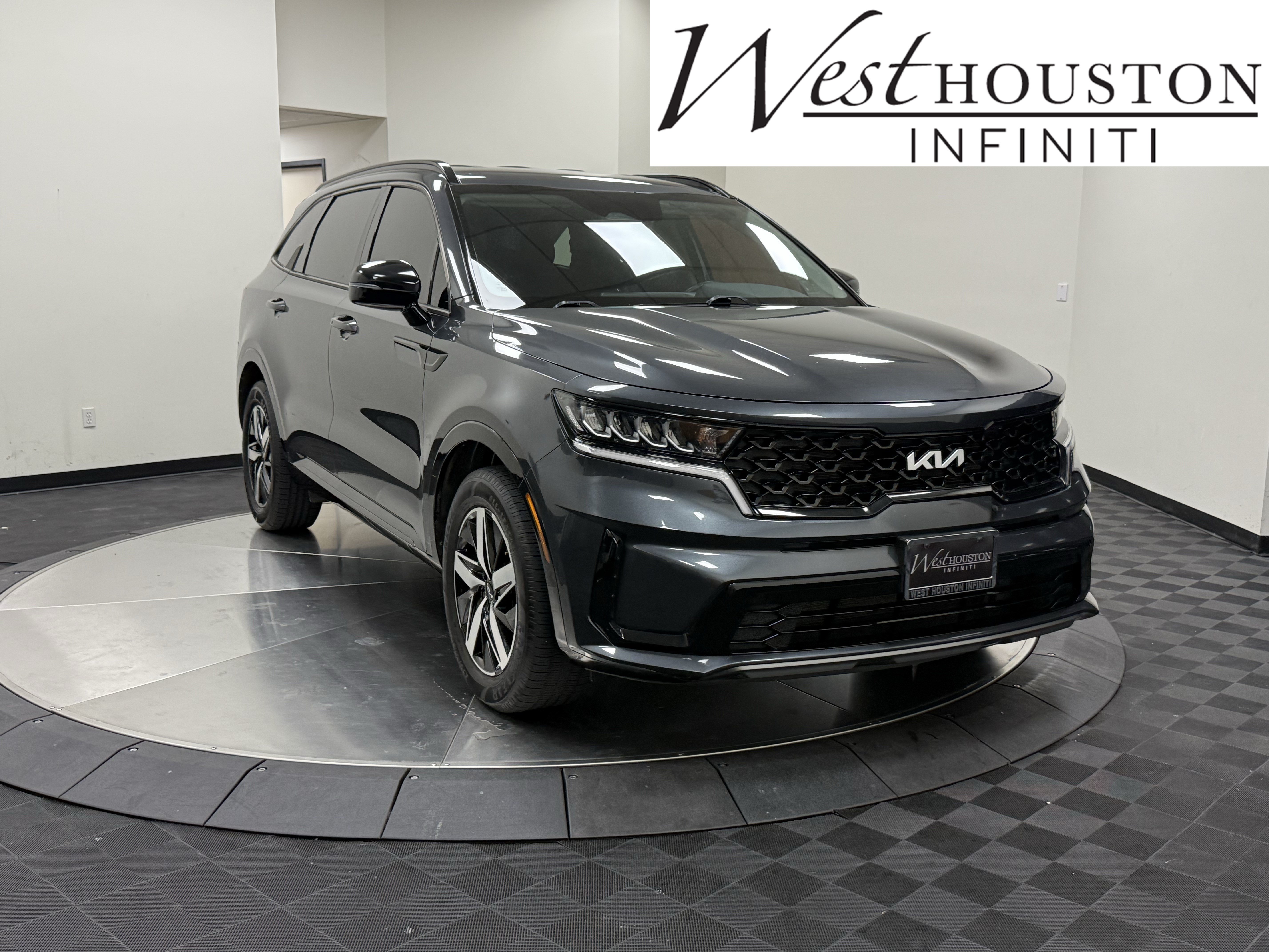 Used 2022 Kia Sorento S