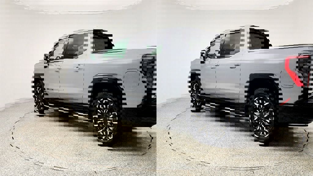 Used 2025 GMC Sierra EV Denali image 7