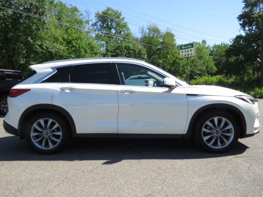 Used 2020 INFINITI QX50 Luxe w/ Navigation Package AWD/4WD image 4