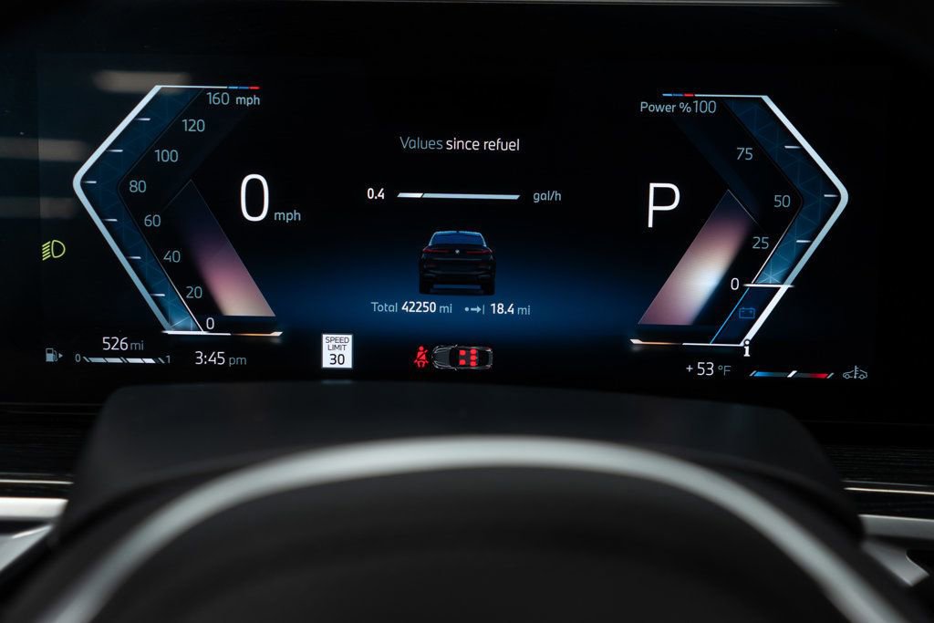 Used 2025 BMW X6 xDrive40i w/ Climate Comfort Package image 23