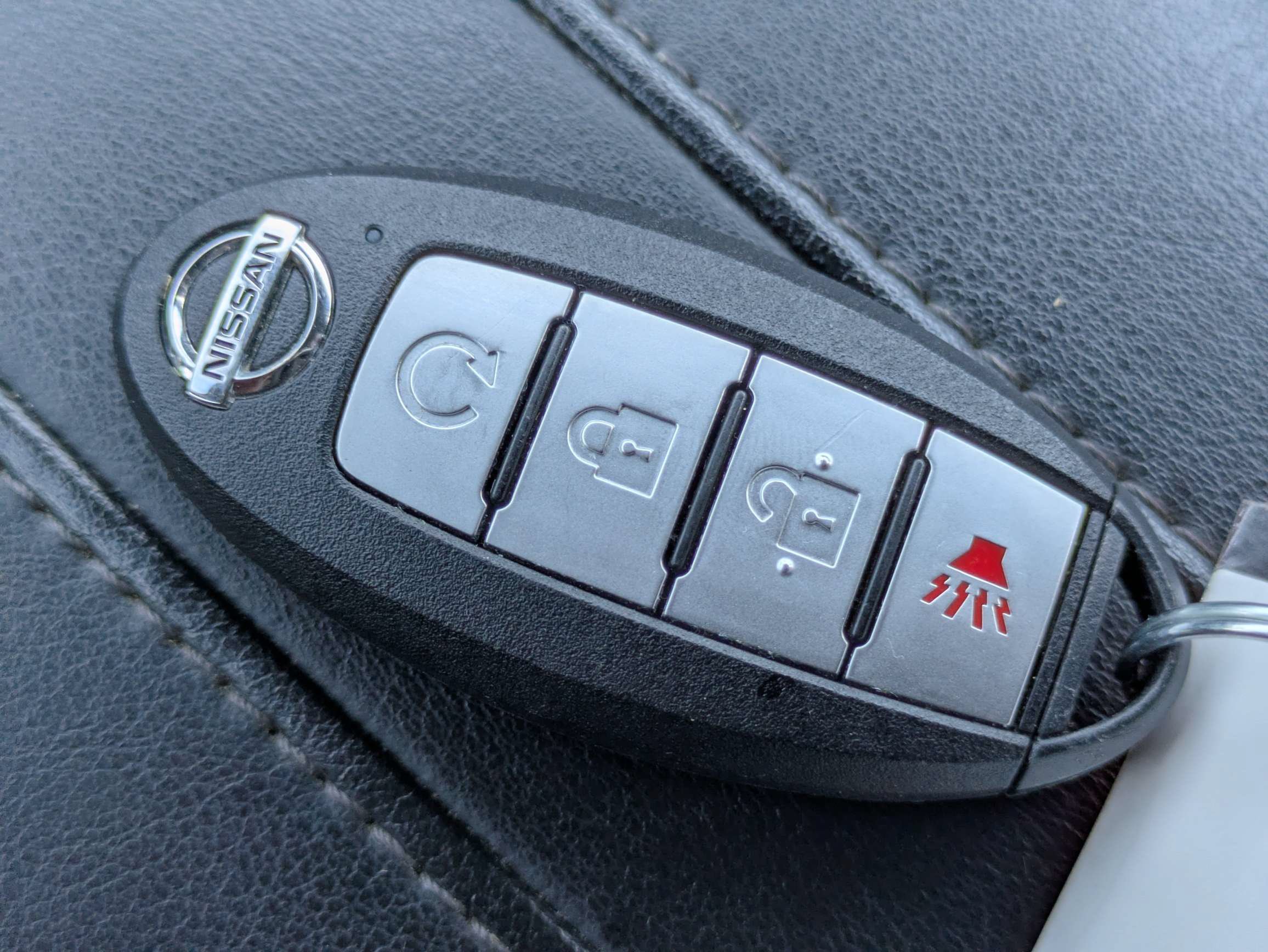 Used 2022 Nissan Rogue Sport SL FWD image 22