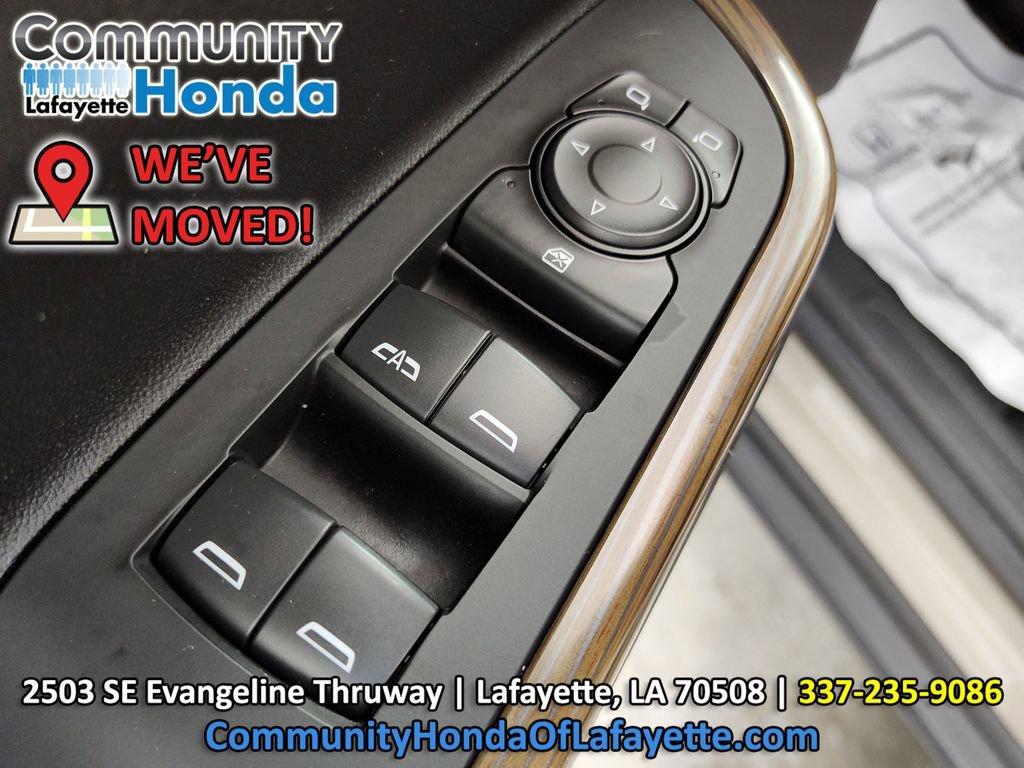 Used 2023 GMC Acadia SLE FWD image 21