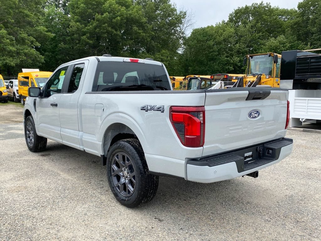 New 2026 Ford F150 STX w/ Equipment Group 200A AWD/4WD image 3
