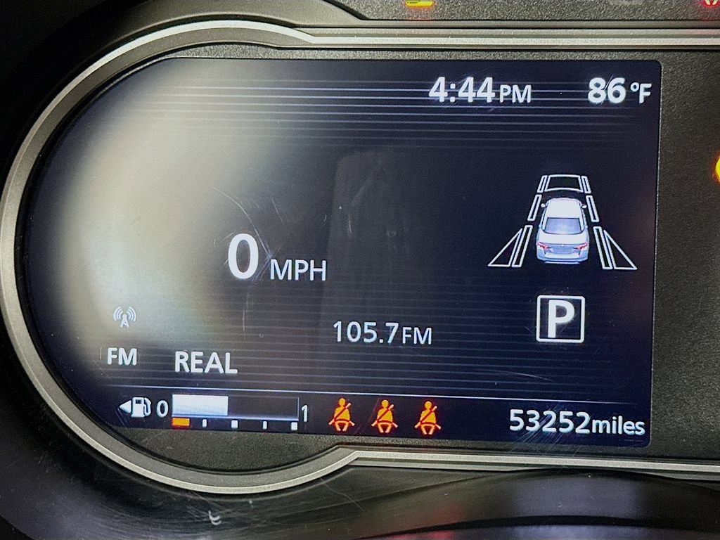 Used 2023 Nissan Versa SV FWD image 15