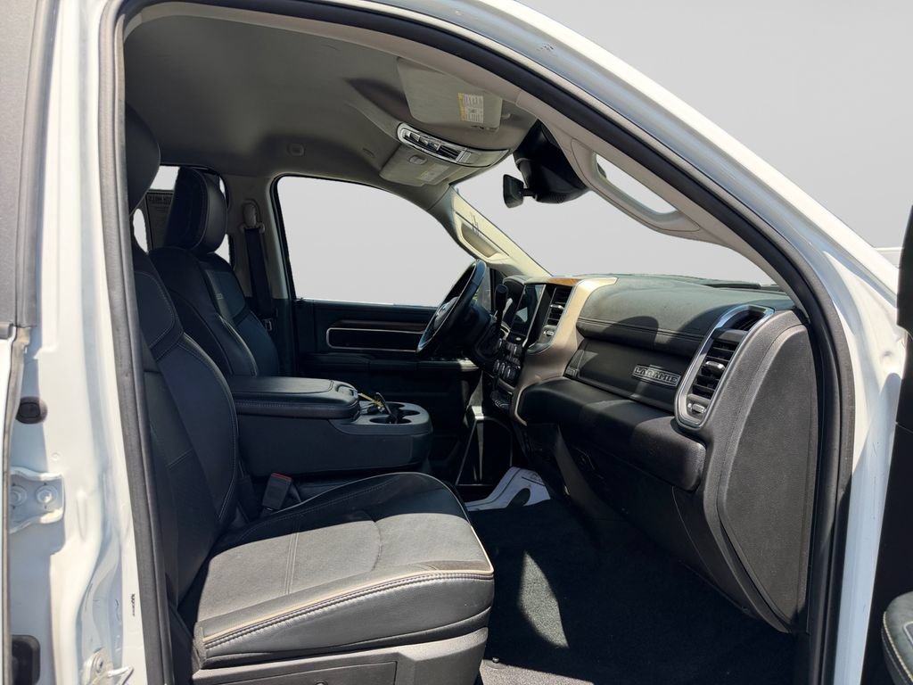 Used 2024 RAM 2500 Laramie w/ Safety Group AWD/4WD image 17