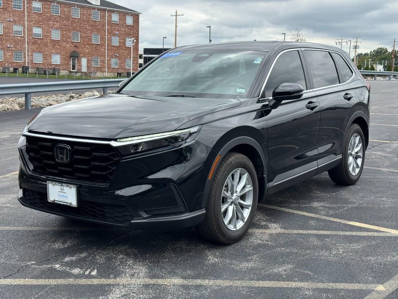 Certified 2025 Honda CR-V EX image 9