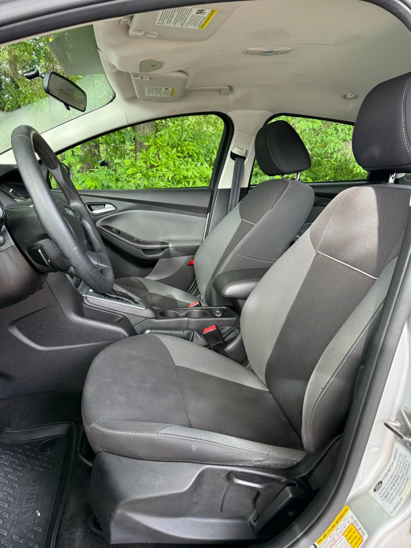 Used 2014 Ford Focus SE image 5