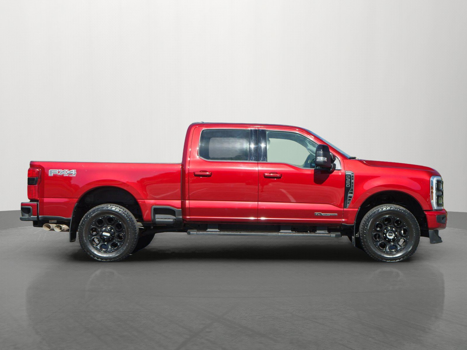 Used 2025 Ford F350 Lariat w/ Black Appearance Package AWD/4WD image 8