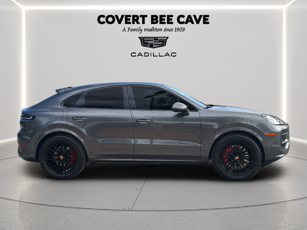 Used 2024 Porsche Cayenne S AWD/4WD image 8