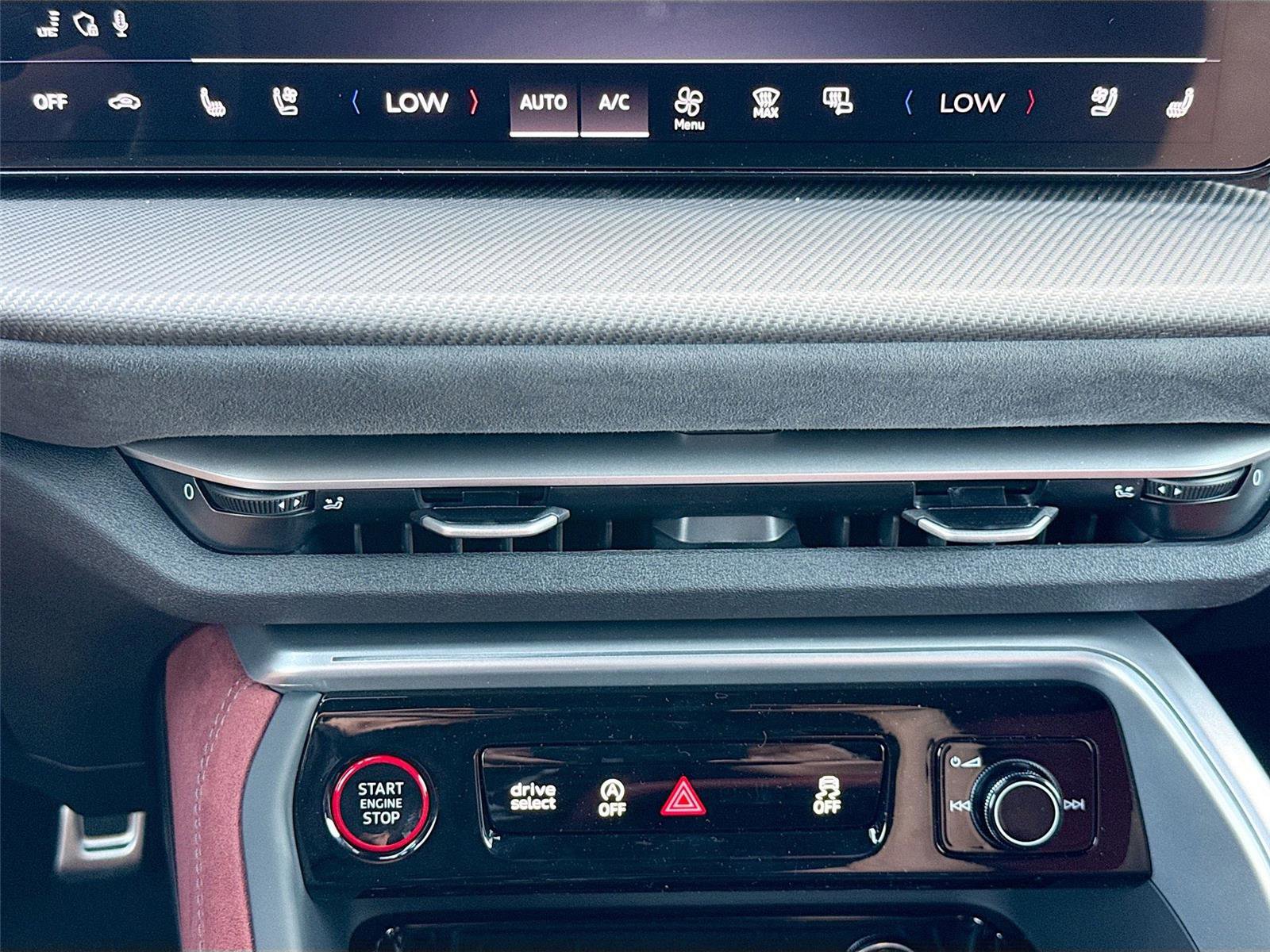 New 2025 Audi SQ5 Premium Plus image 16