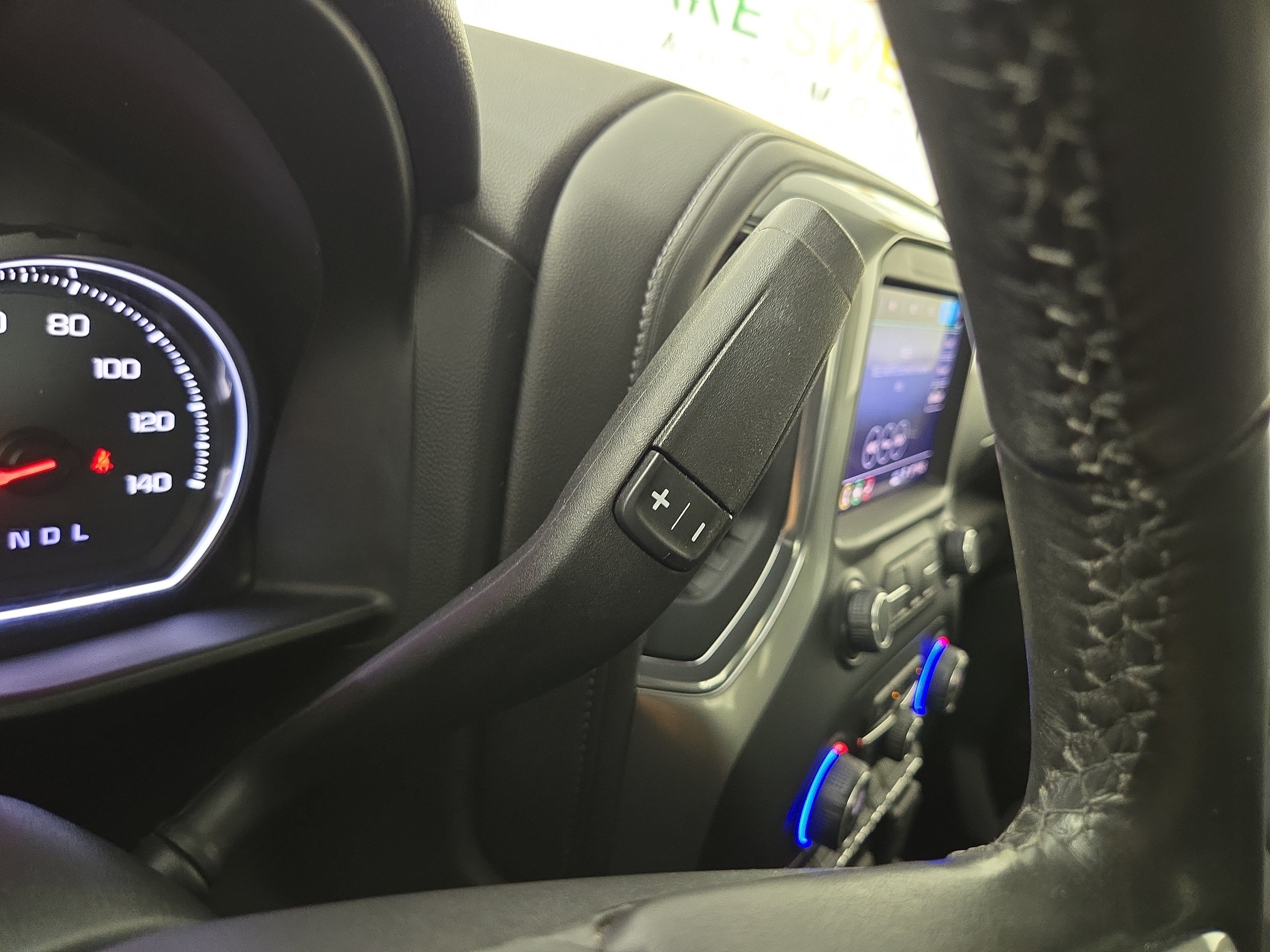 Used 2019 Chevrolet Silverado 1500 LT w/ All-Star Edition AWD/4WD image 23