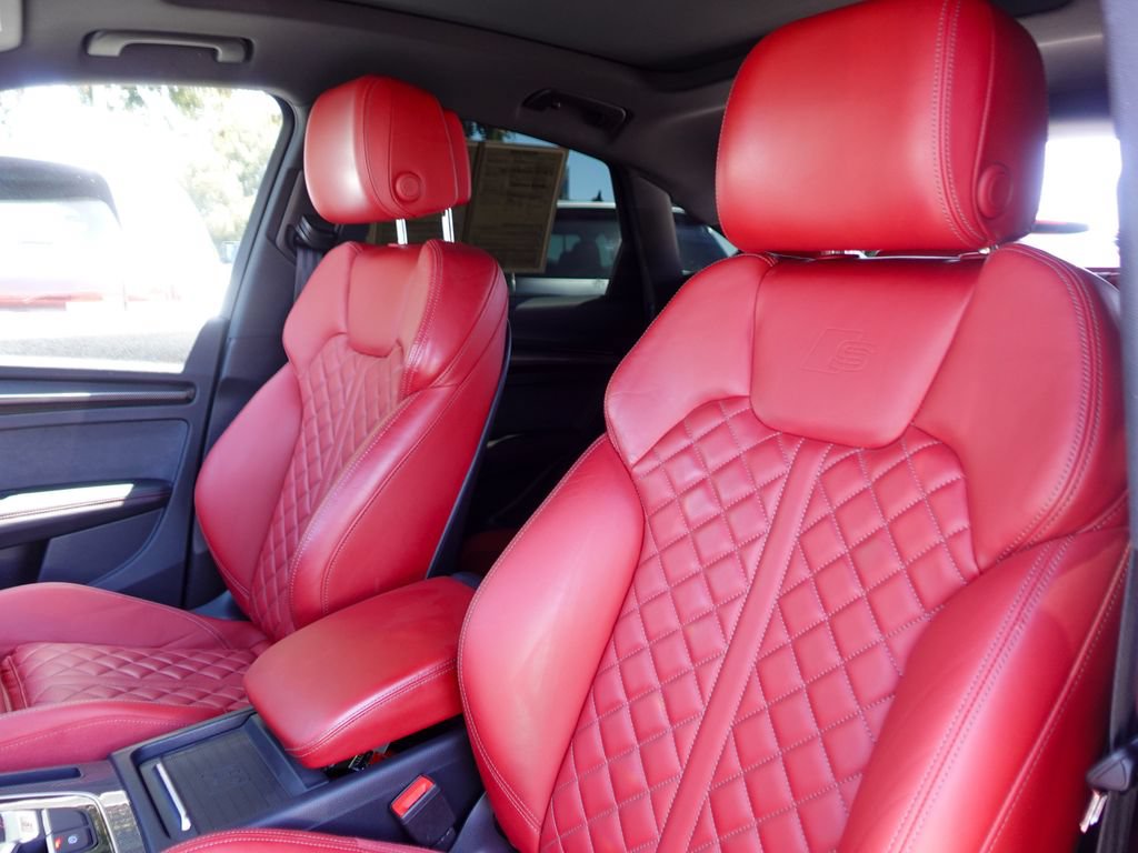 Used 2023 Audi SQ5 Prestige w/ Prestige Package AWD/4WD image 23