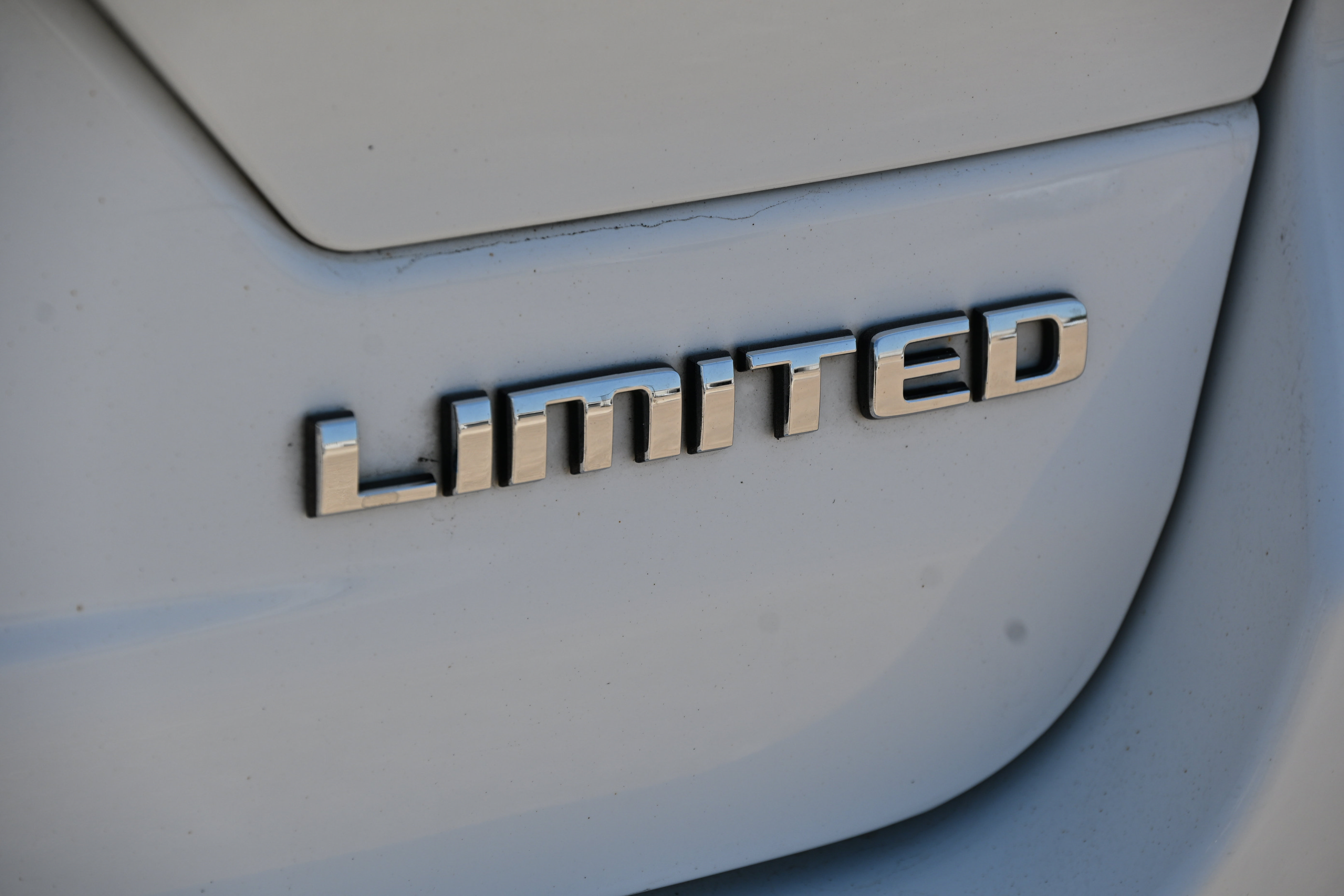 Used 2023 Jeep Grand Cherokee Limited AWD/4WD image 37