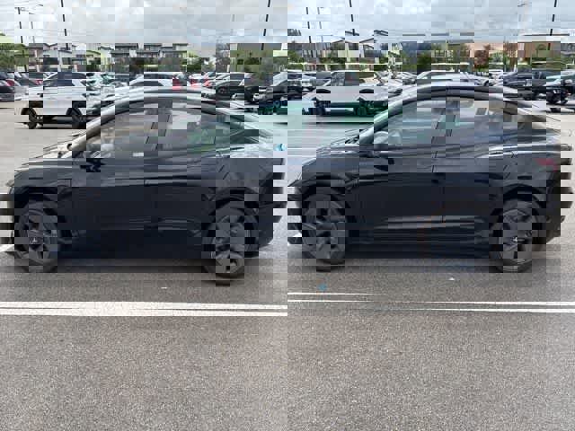 Used 2022 Tesla Model 3 Long Range image 2