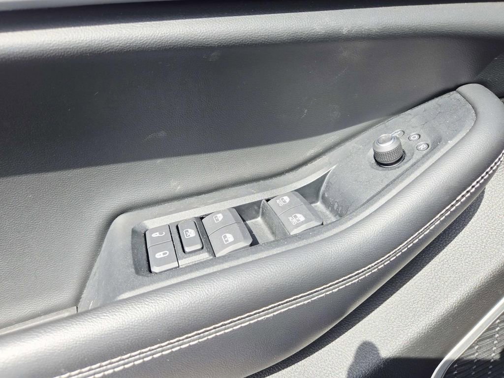 Used 2021 Jeep Grand Cherokee L Limited w/ Trailer Tow Group (B) image 37