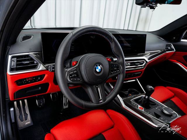 Used 2023 BMW M3 w/ M Carbon Exterior Package RWD image 35