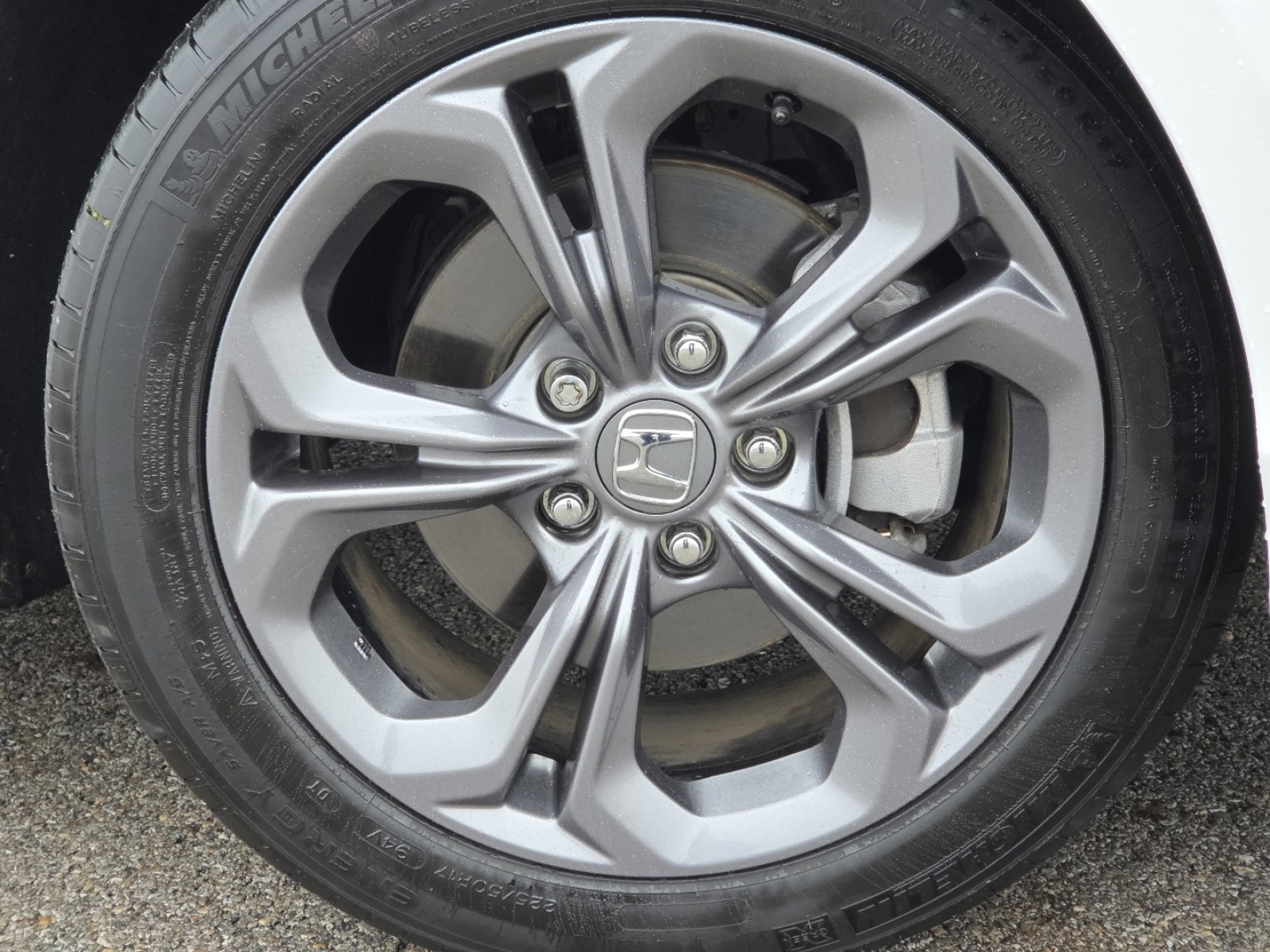 Used 2023 Honda Accord EX image 11