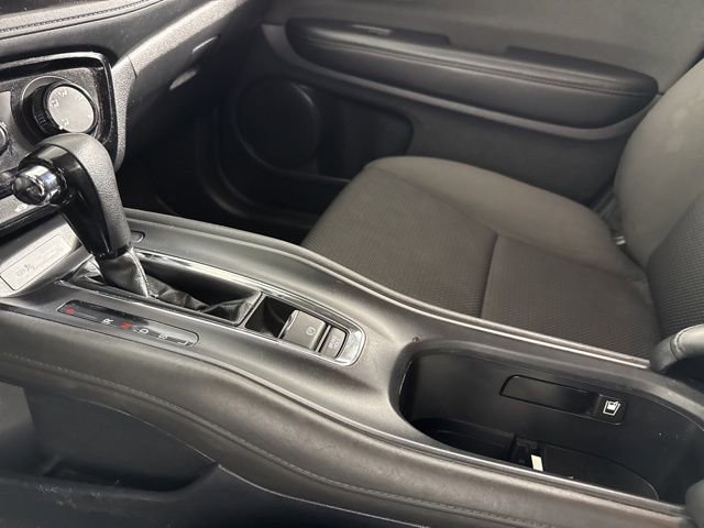 Used 2022 Honda HR-V LX image 23