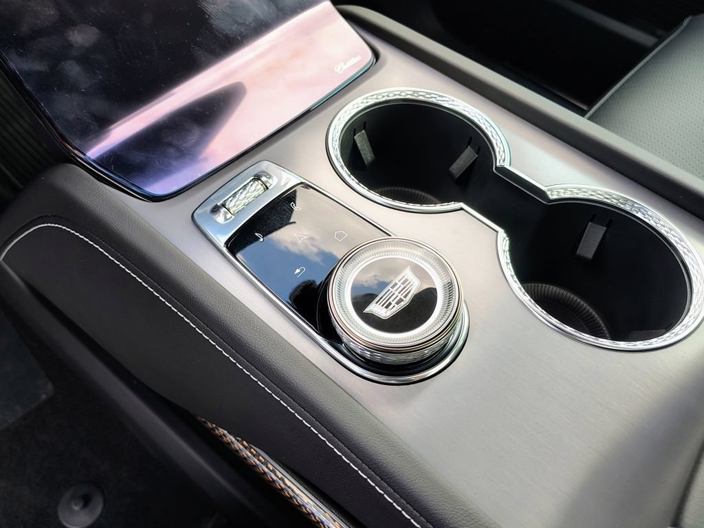 New 2027 Cadillac Vistiq Premium Luxury AWD/4WD image 31