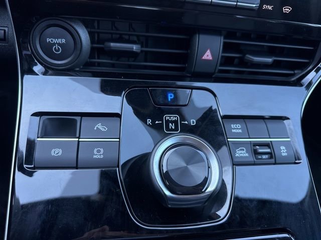 Used 2025 Toyota bZ4X AWD w/ Weather Package image 17