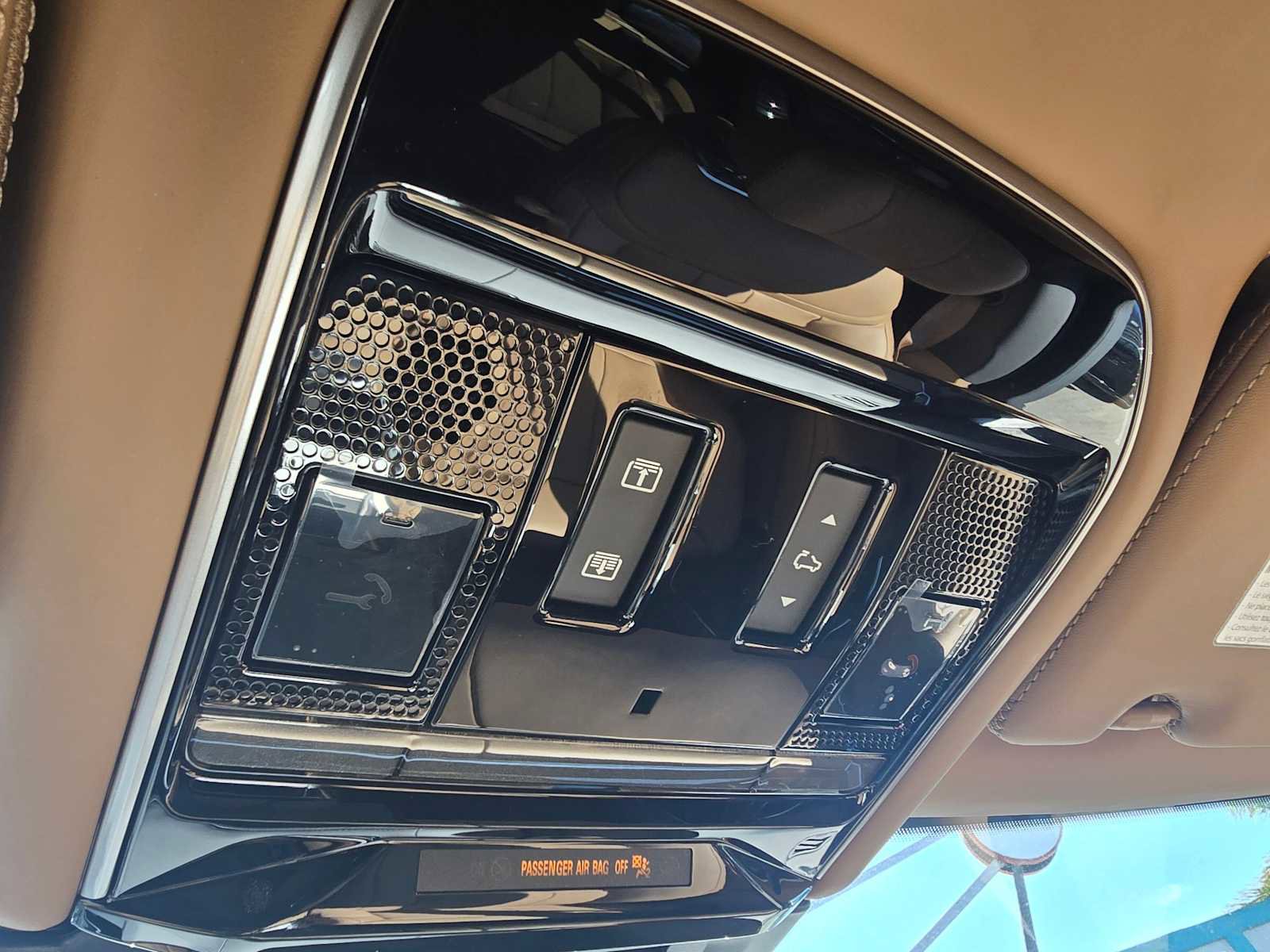 New 2025 Land Rover Range Rover Autobiography image 35