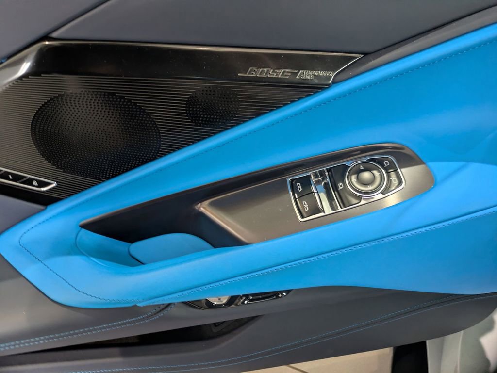 Used 2023 Chevrolet Corvette Stingray Premium Cpe w/ Z51 Performance Package image 10