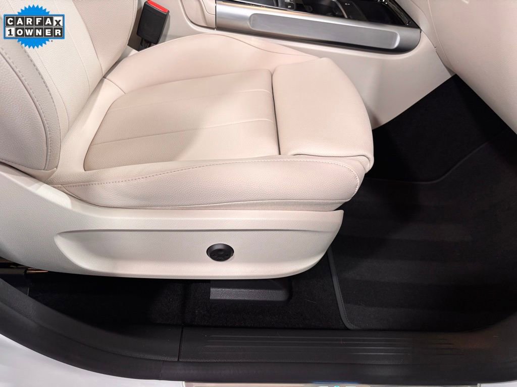 Certified 2024 Mercedes-Benz EQB 300 4MATIC image 17