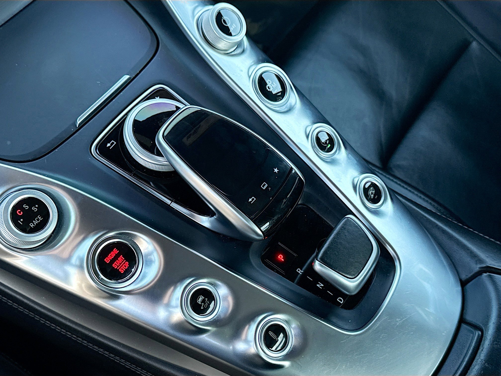 Used 2016 Mercedes-Benz AMG GT S w/ Exclusive Interior Package image 26