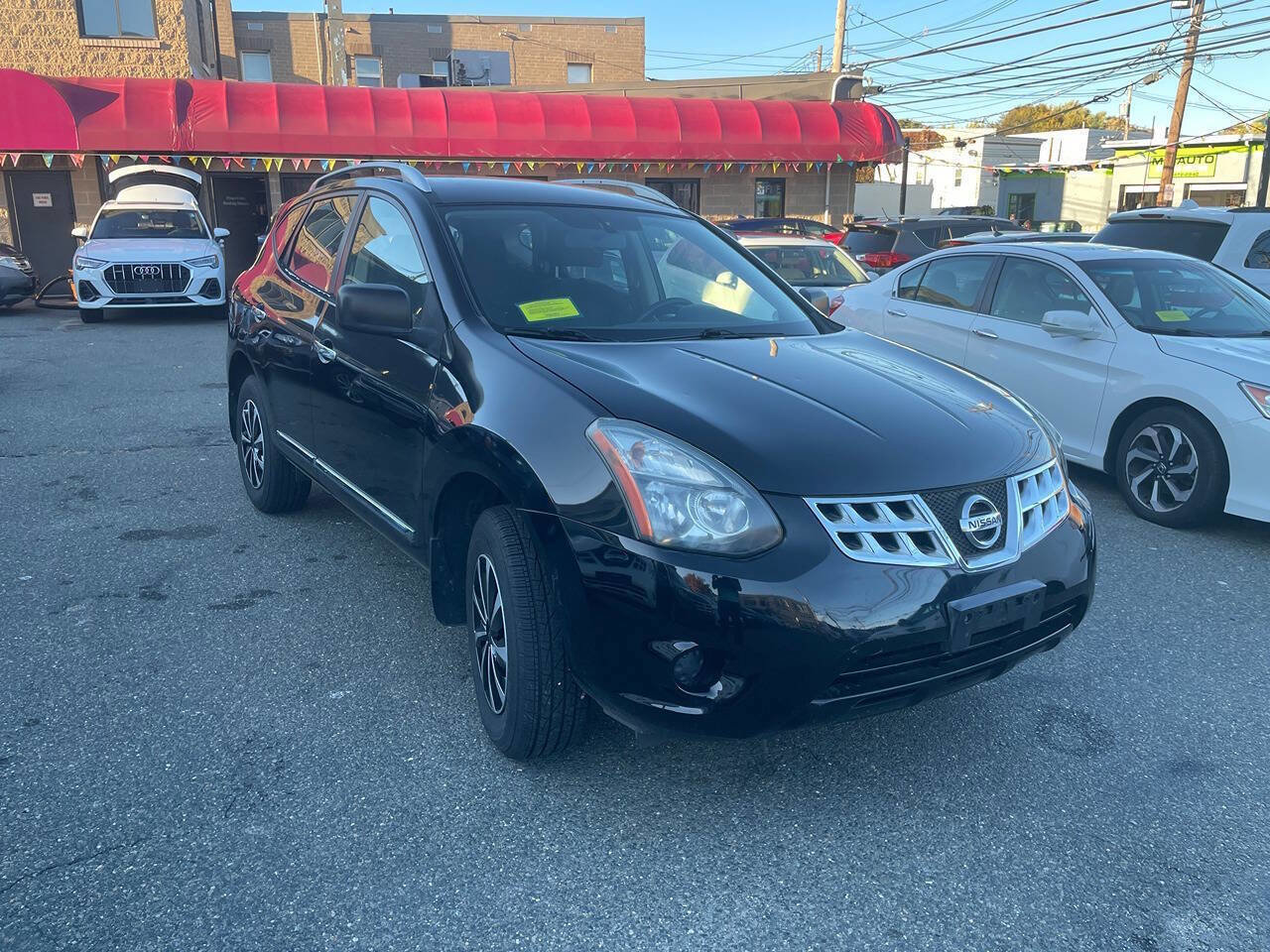 Used 2014 Nissan Rogue S w/ Convenience Package image 1