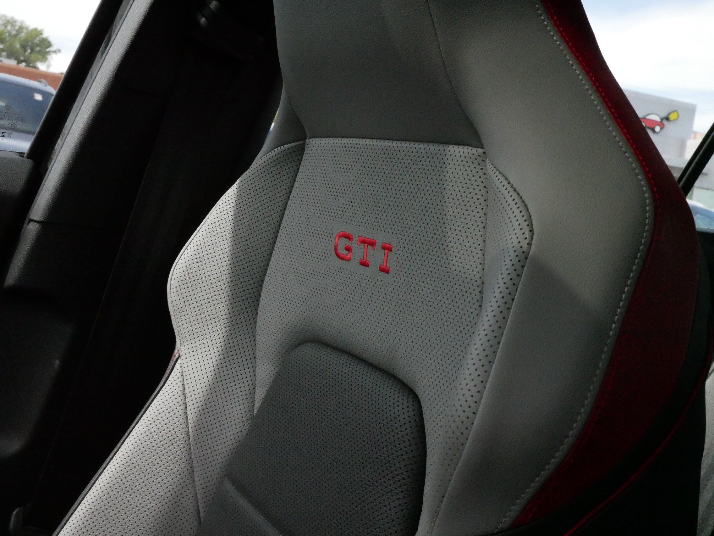 Certified 2025 Volkswagen GTI SE w/ SE Leather Seating Package FWD image 30