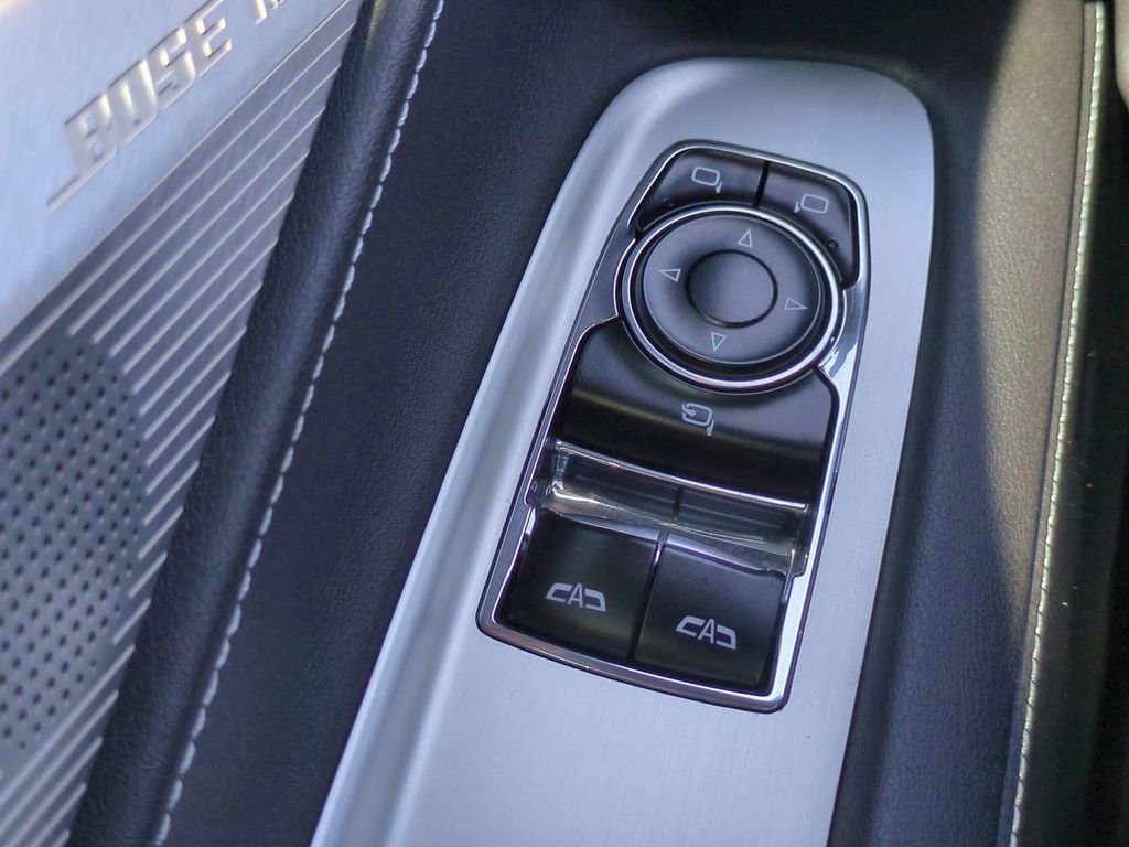 Used 2021 Chevrolet Corvette Stingray Preferred Cpe w/ Chrome Exterior Badge Package image 22