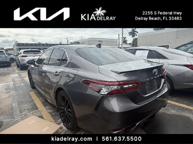 Used 2021 Toyota Camry XSE w/ Navigation Package FWD image 3