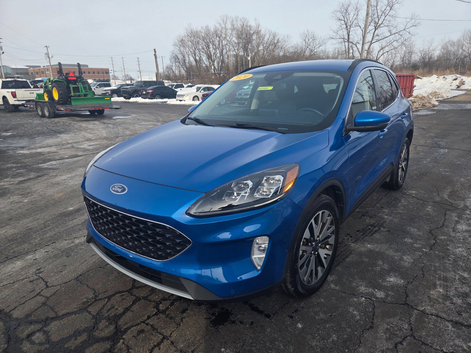 Used 2020 Ford Escape Titanium image 7