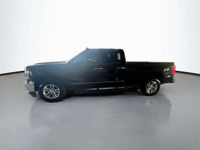 Used 2018 Chevrolet Silverado 1500 LTZ RWD image 5