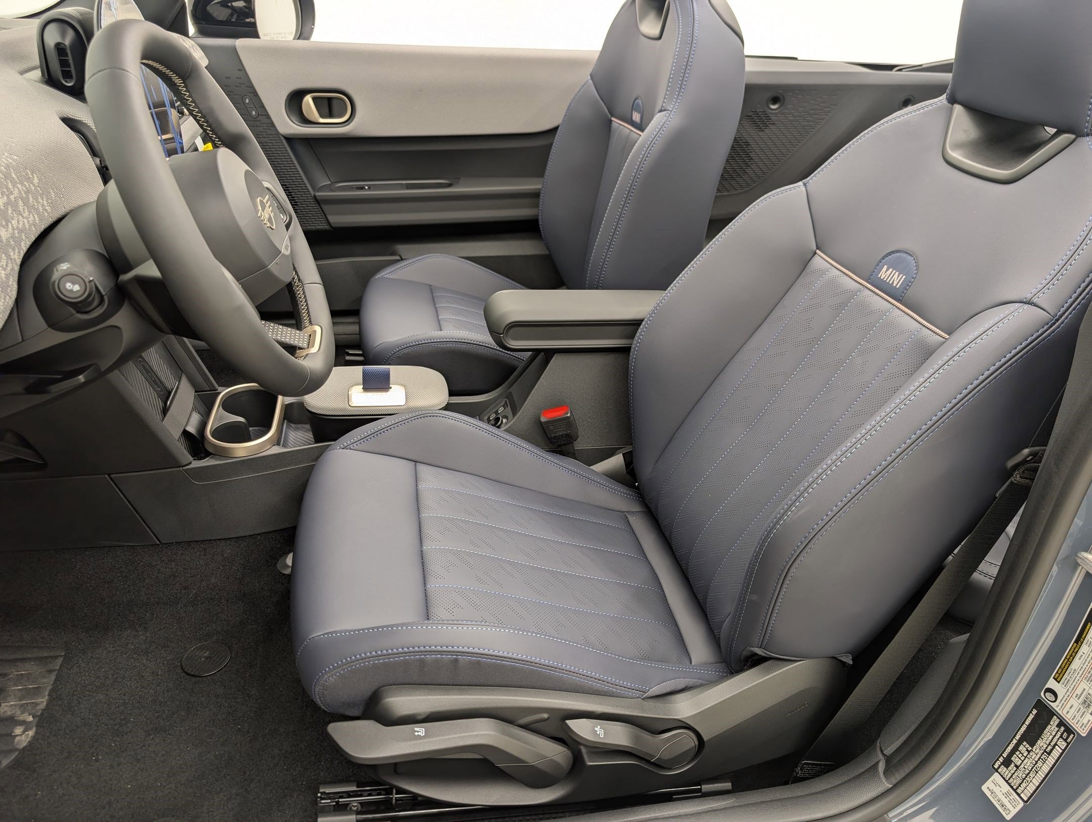 New 2026 MINI Cooper S image 5