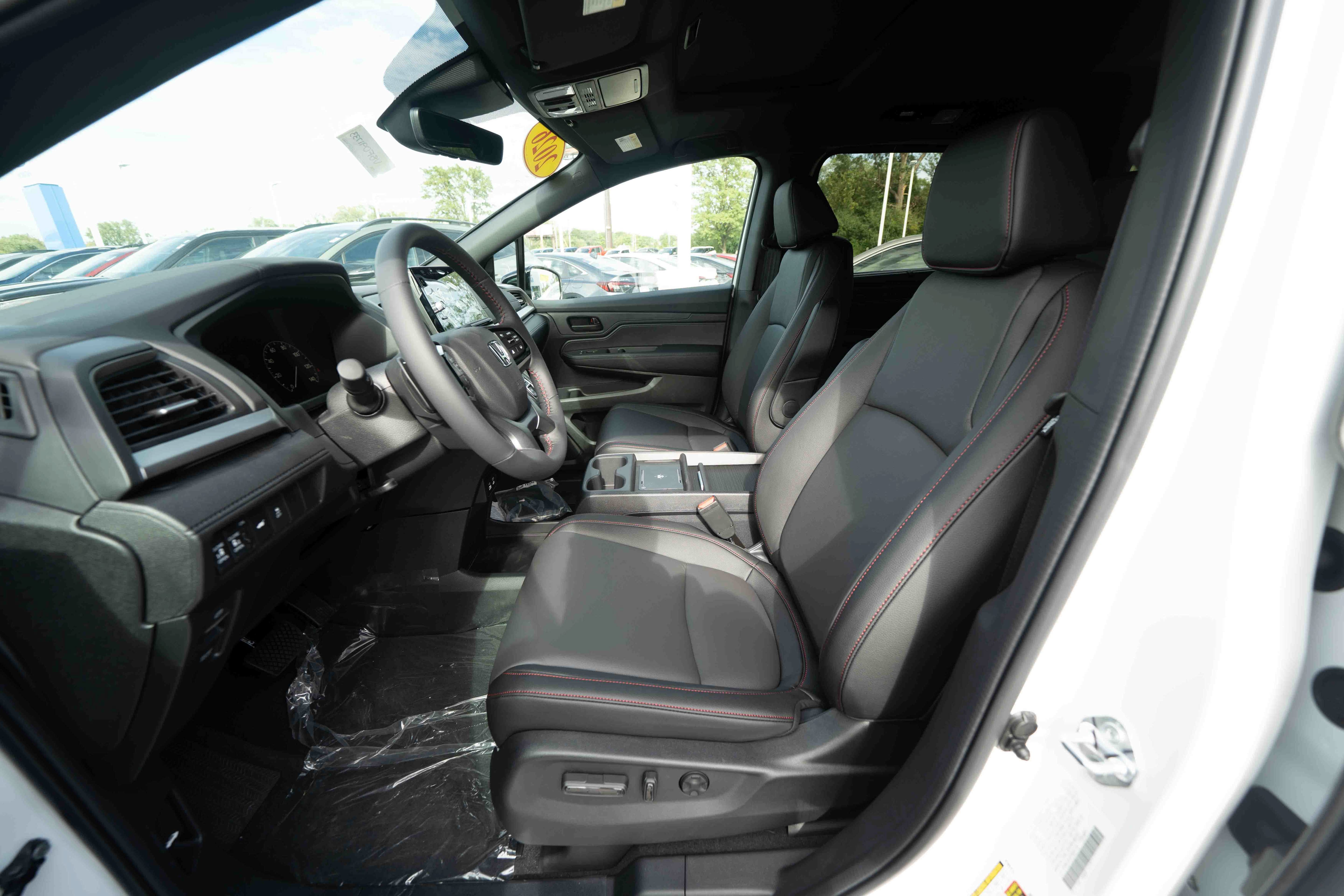 New 2026 Honda Odyssey Sport-L image 9