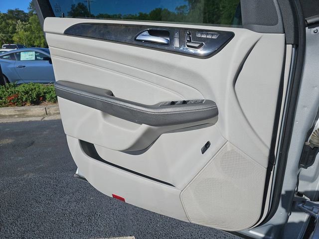 Used 2015 Mercedes-Benz ML 250 BlueTEC 4MATIC image 30